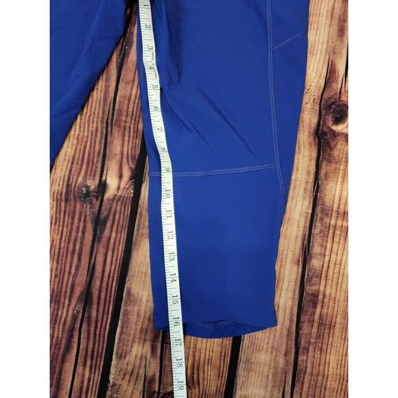 Athleta Blue Capri Joggers in a Small - Picture 3 of 7